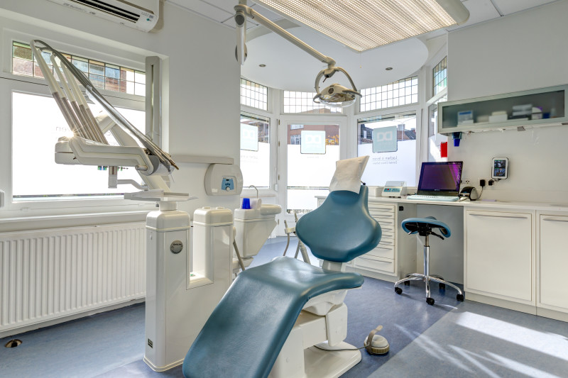 tandartspraktijk Maastricht Scharn - behandelkamer Dental Clinics Maastricht Scharn
