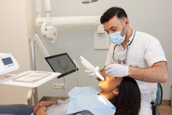 Dental Clinics - DC Bergschenhoek 19