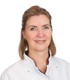 Portretfoto Karine Boon Dental Clinics Ridderkerk