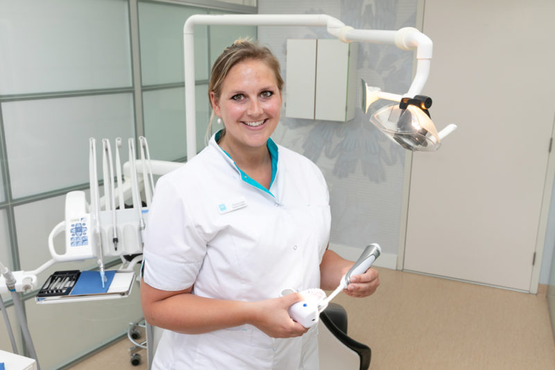 mondhygiënist Huizen - mondhygiënist Dental Clinics Huizen