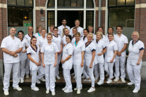 tandarts Dental Clinics Den Haag Thomsonlaan - team Dental Clinics Den Haag Thomsonlaan