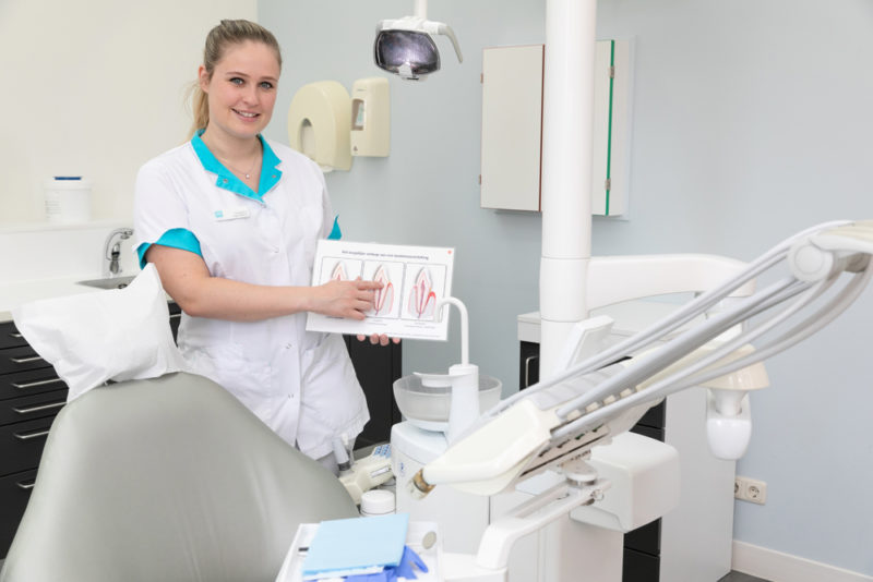 mondhygiënist Groningen West - mondhygiënist Dental Clinics Groningen De Ommelanden