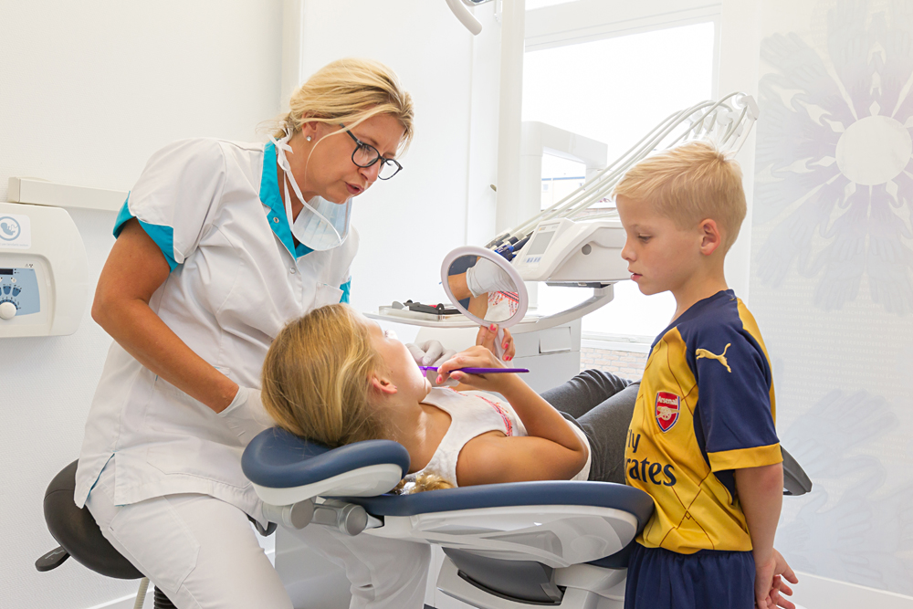 tandarts Veenendaal centrum - kindertandheelkunde Dental Clinics Veenendaal de Vallei