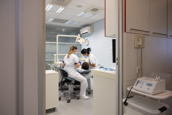 Dental Clinics - DC Colmschate 10-04-2024 19