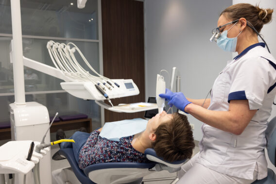 Dental Clinics - DC Colmschate 10-04-2024 40