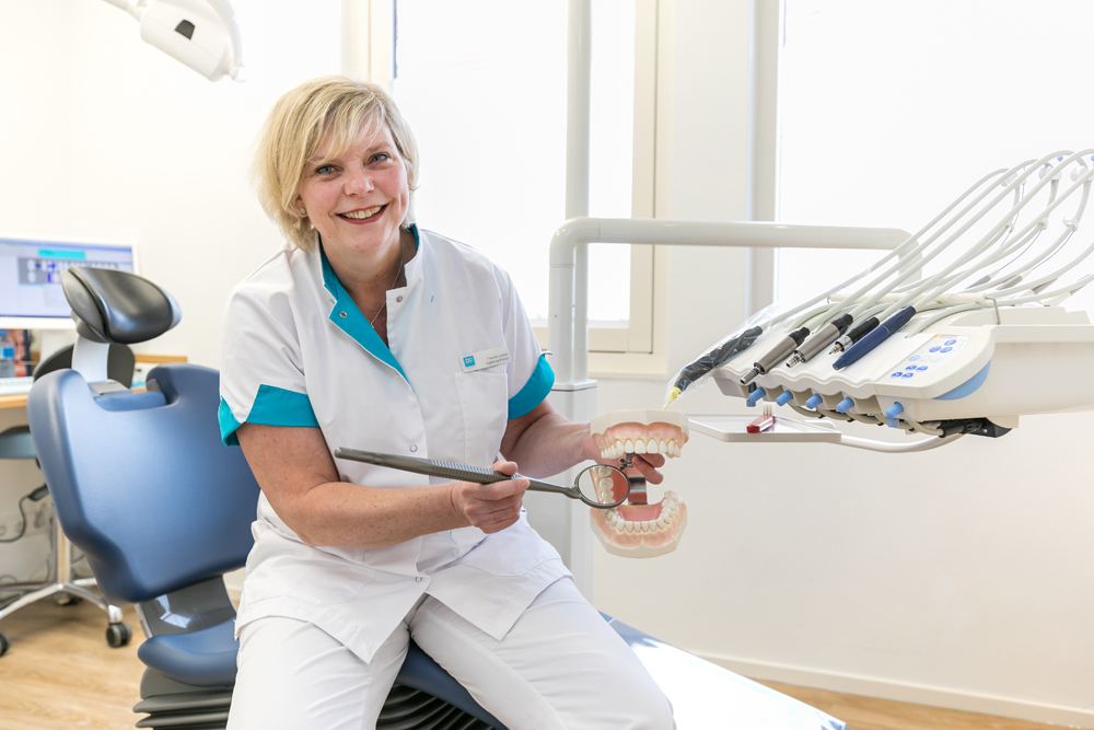 mondhygiënist Zeewolde - preventie Dental Clinics Zeewolde