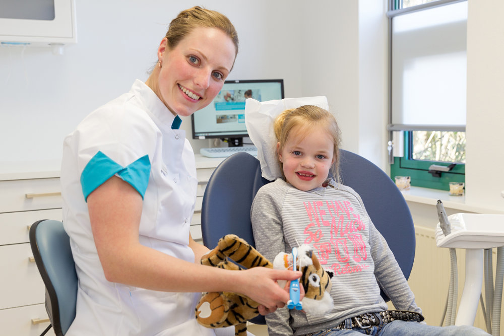 geweten Bijbel Danser Tanden wisselen - Dental Clinics