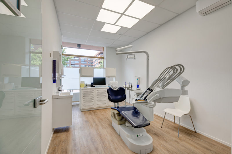 tandarts Den Haag Escamp - behandelkamer Dental Clinics Den Haag Wateringse Veld