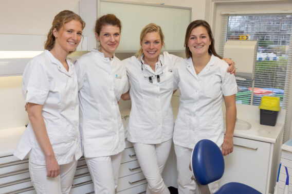 Dental Clinics - DC Berglustlaan 9-12-2024 02