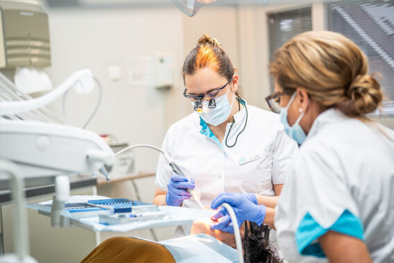 Dental Clinics - DentalClinics_Rolde_Foto28_web
