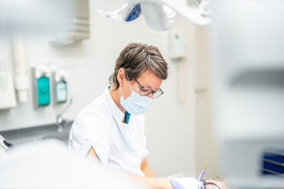 Dental Clinics - DentalClinics_Rolde_Foto7_web