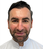 Portretfoto van tandarts Paul Dental Clinics Hengelo