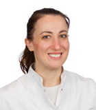 Portretfoto van Ina Frakulli Dental Clinics Ridderkerk