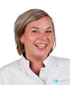 Portretfoto van Kelly Vleeshouwers Dental Clinics Weert 27-10-2025