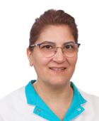 Portretfoto assistent Nara Khatchadrijan Dental Clinics Hilversum Zonnestraal