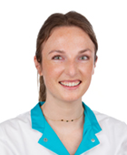 Portretfoto van Simone Wolf Dental Clinics Hattem