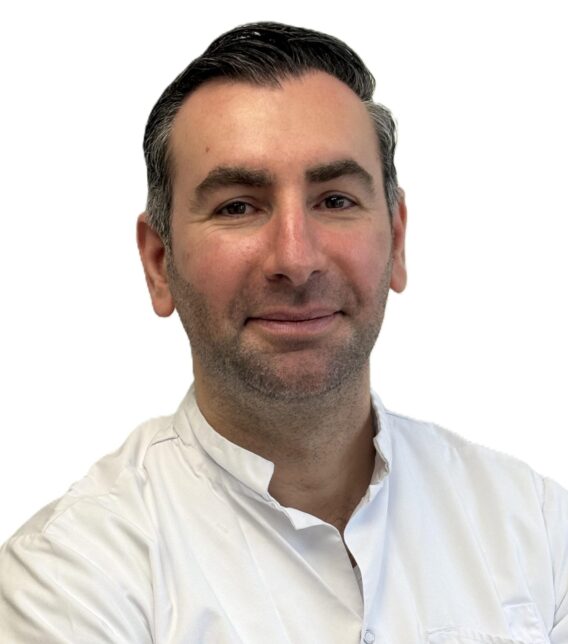 Portrait photo Paul Basous Dental Clinics Boerhaavelaan