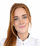 Portrait photo of Eva Dijkstra, Dental Clinics and Zuidhorn
