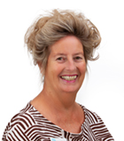 Portretfoto Anja Aarts Dental Clinics Steenbergen