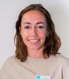 Portretfoto praktijkmanager Karin Buijl Dental Clinics Lohmanlaan
