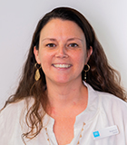 Portretfoto receptionist Louisa Dental Clinics Lohmanlaan